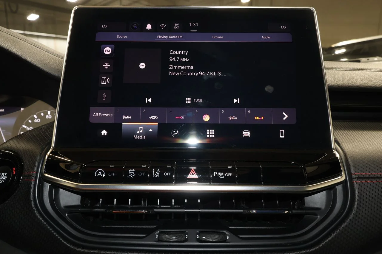 2025 Jeep Compass Trailhawk - Photo 12