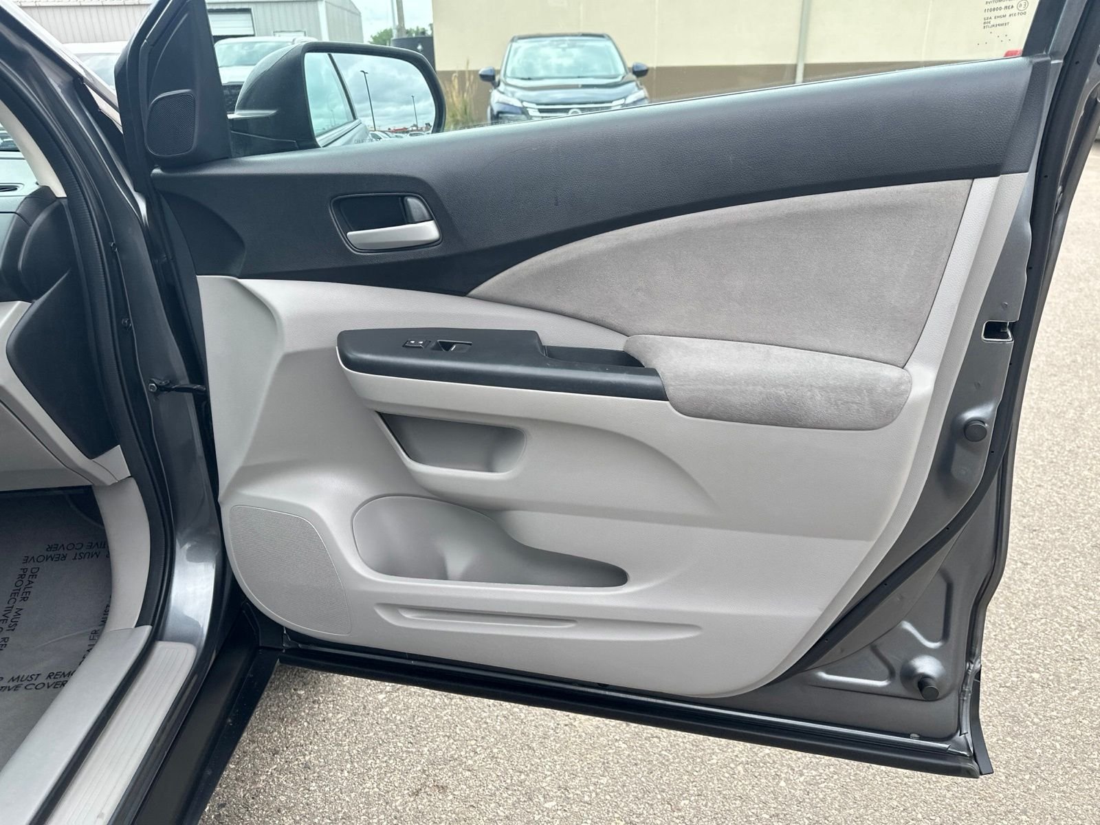 Used 2014  Honda EX image 35
