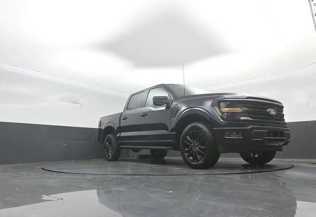 New 2026 Blue Ford XLT image 31
