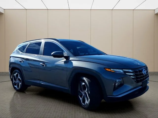 Used 2022 Gray Hyundai SEL image 16