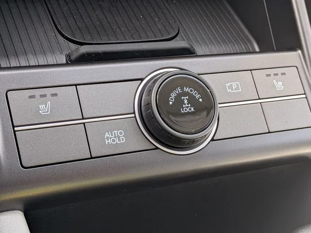 New 2026 Black Hyundai SEL Premium image 19