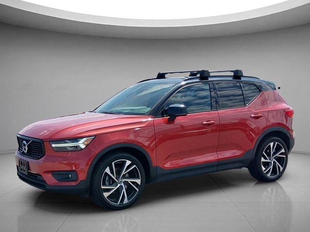 2019 Volvo XC40 R-Design