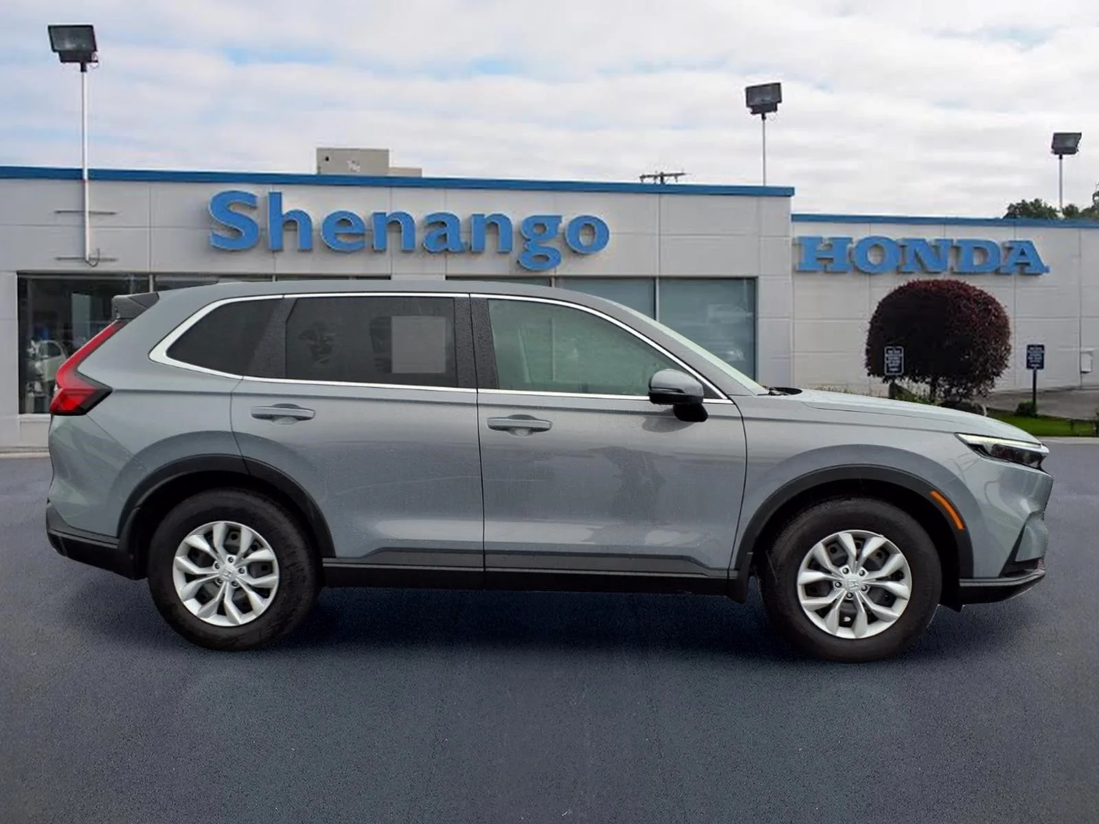 New 2026 Urban Gray Pearl Honda LX image 2