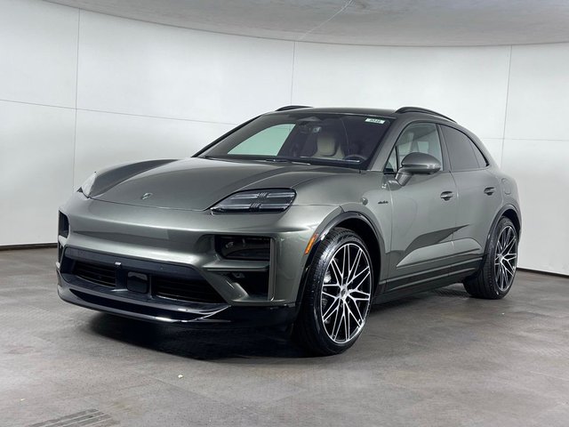 2026 Porsche Macan Electric Turbo