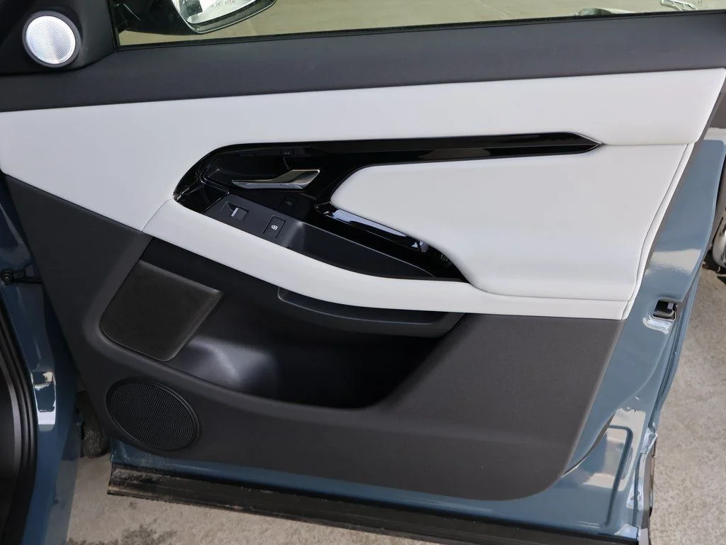 2026 Land Rover Range Rover Evoque Dynamic SE - Photo 20