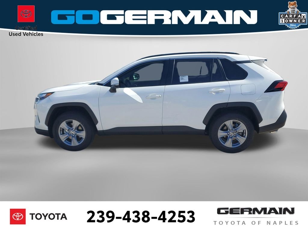 Used 2025 White Toyota XLE image 10
