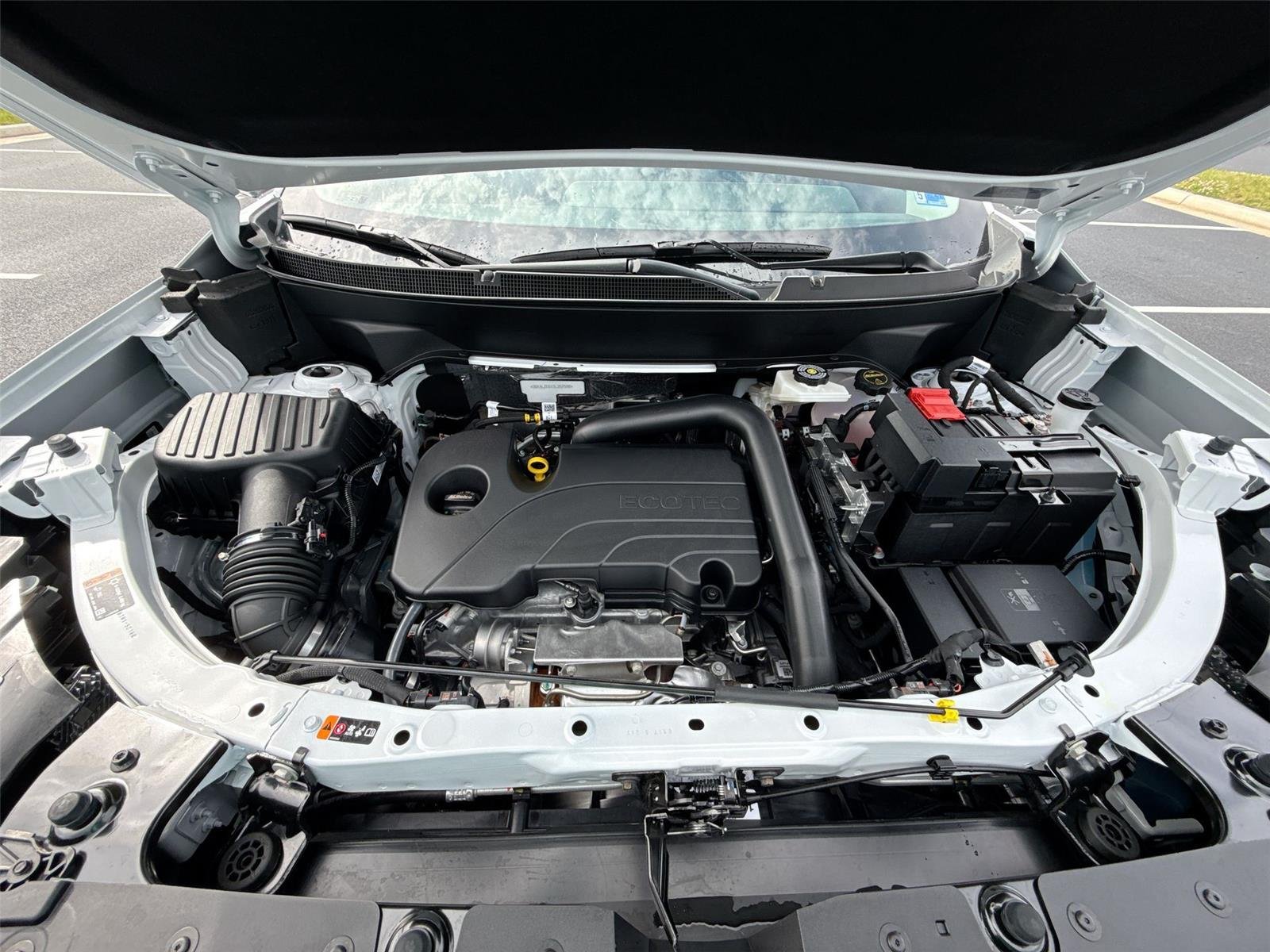 Used 2026 Summit White GMC AWD Denali image 39