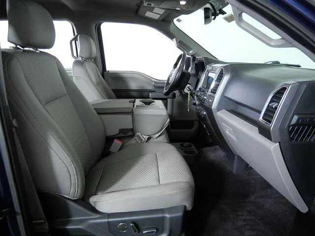 Used 2016 Blue Ford XLT image 12