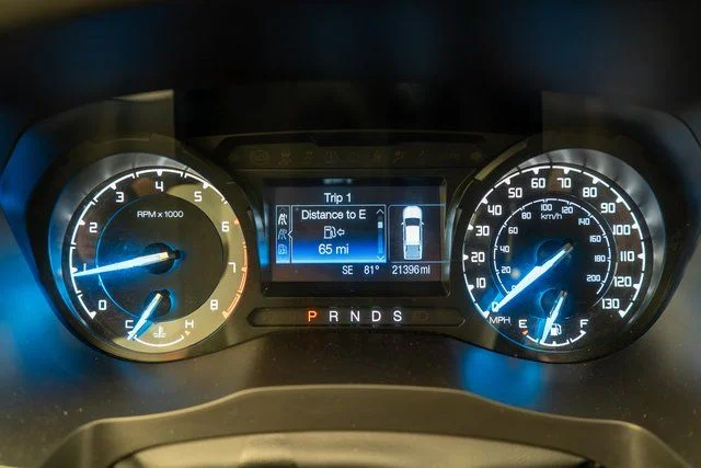 Used 2023 Black Ford XLT image 17