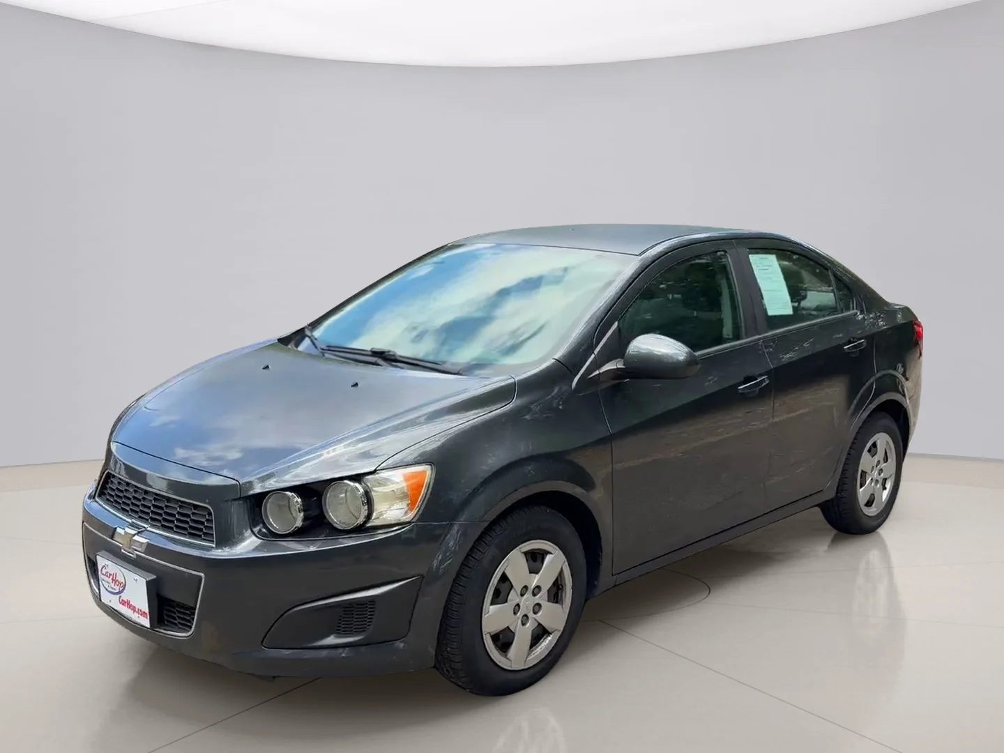 Used 2016 Gray Chevrolet LS image 1