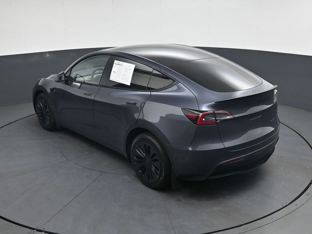 Used 2022  Tesla Long Range image 33