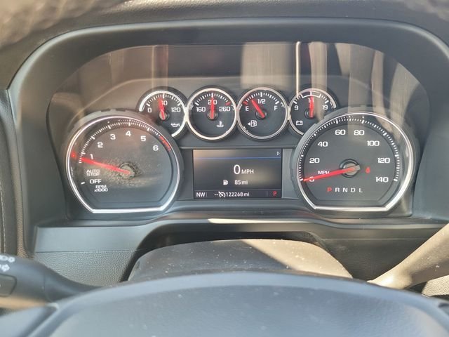 Used 2022 White Chevrolet LT image 29