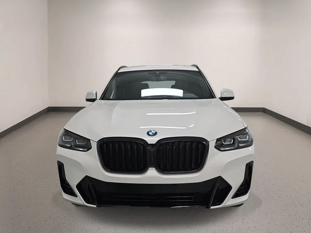 Used 2023 White BMW sDrive30i image 9