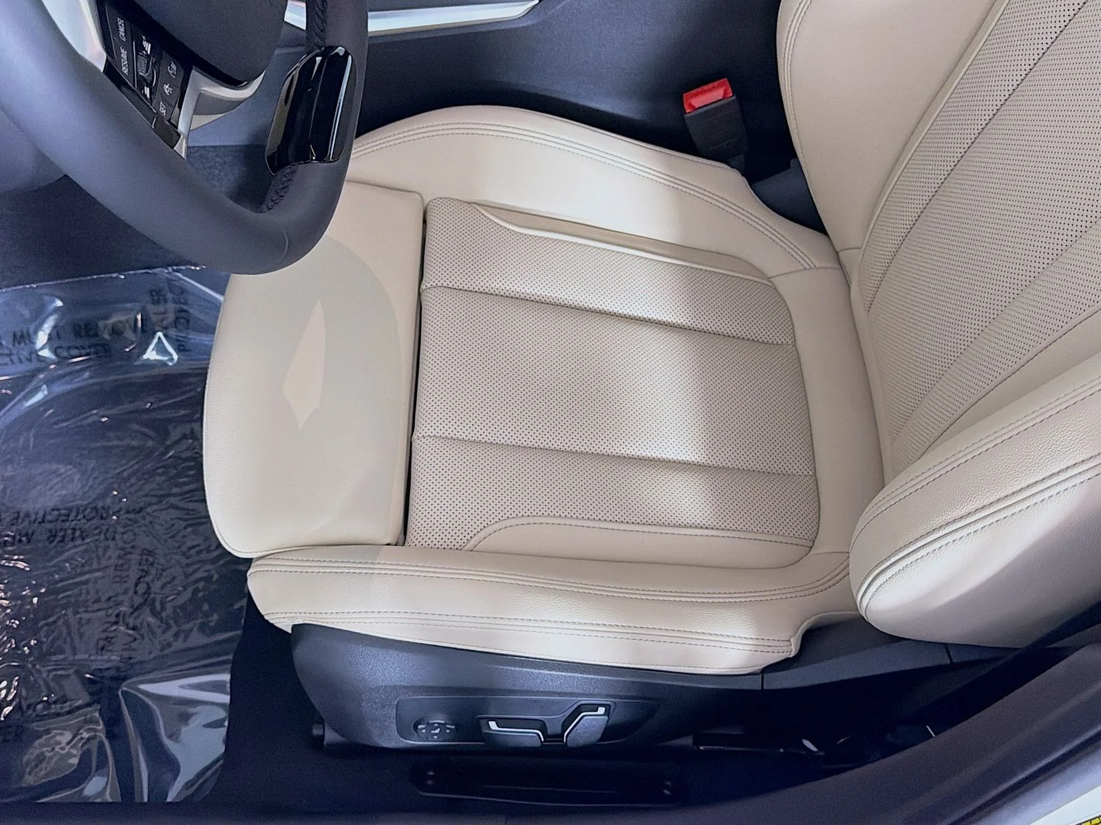 New 2026 Mineral White Metallic BMW 330i image 19