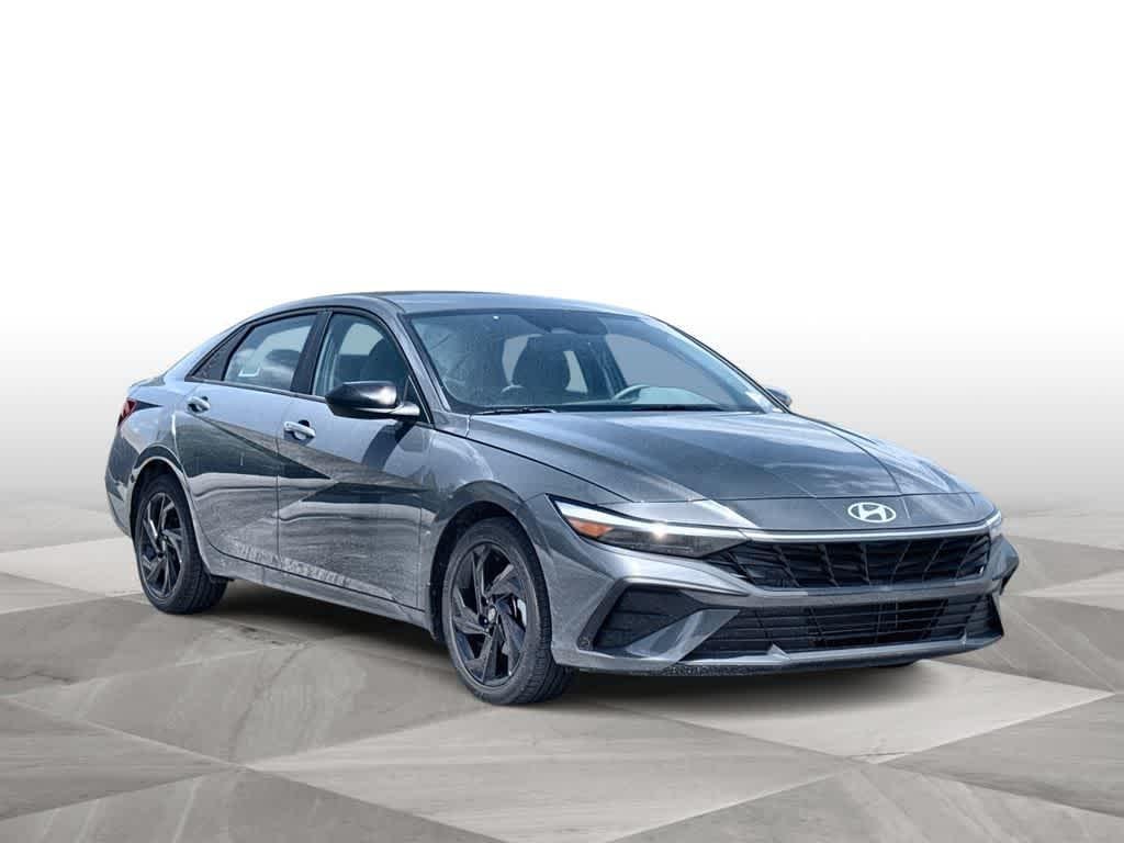 New 2026 Amazon Gray Hyundai SEL Sport image 2