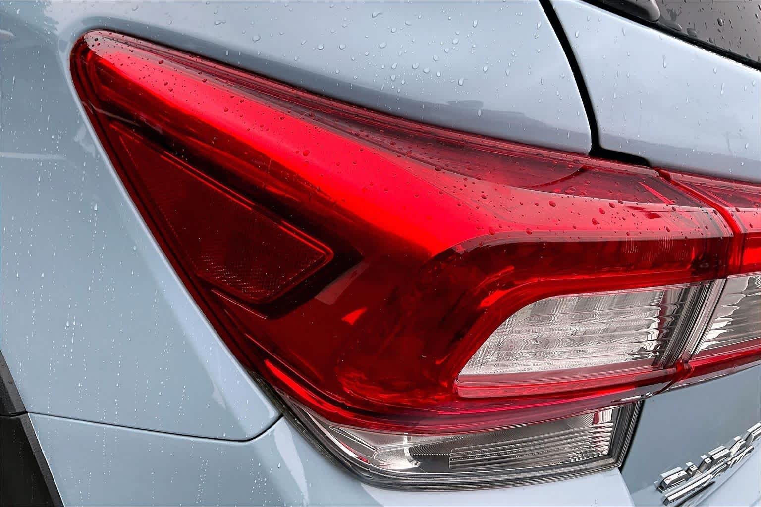 Used 2019 Cool Gray Khaki Subaru Limited image 29