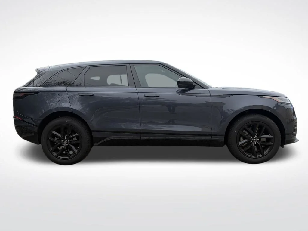 Certified Used 2026 Blue Land Rover Dynamic SE image 5