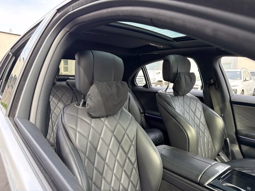 Used 2022 Black Mercedes-Benz S 580 image 19