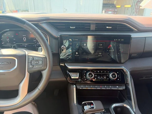 Used 2024 Black GMC Denali image 17