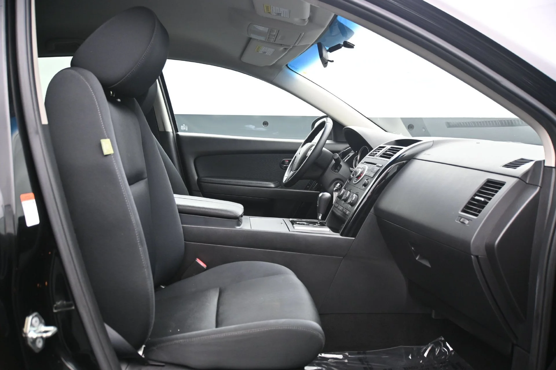 Used 2011 Brilliant Black Clearcoat Mazda Sport image 13
