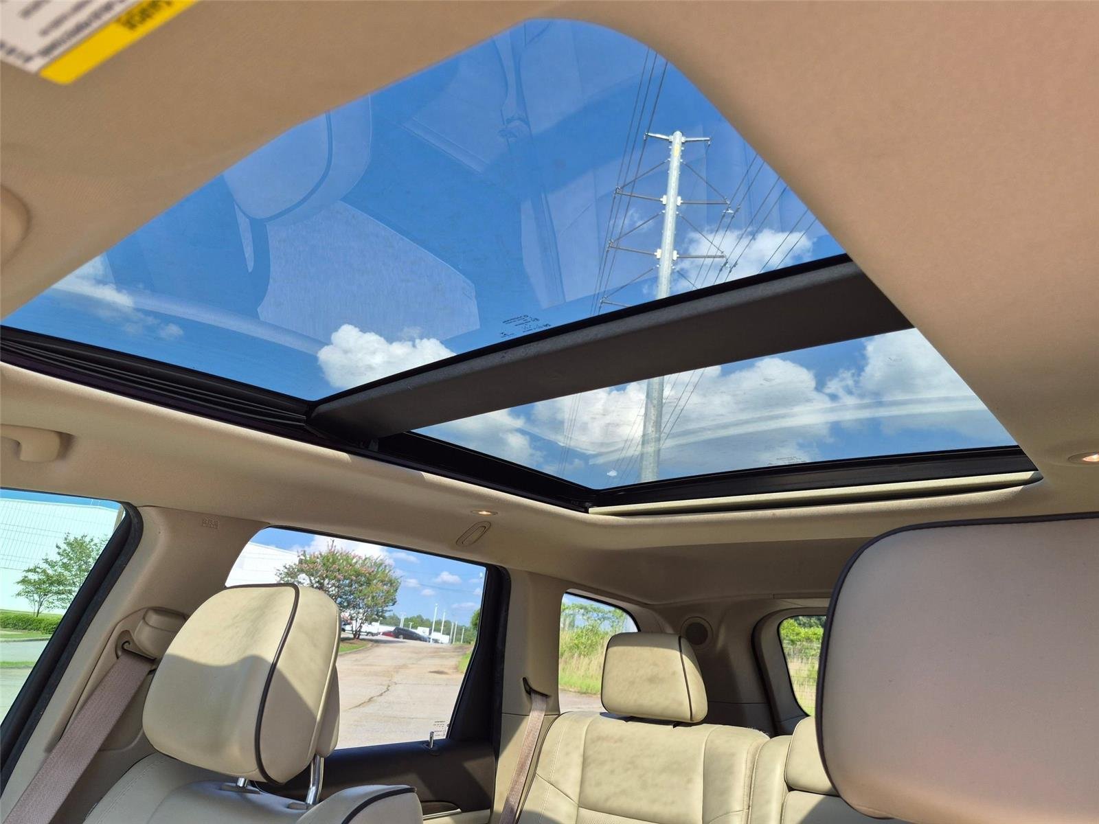 Used 2017 Walnut Brown Metallic Clearcoat Jeep Overland image 22
