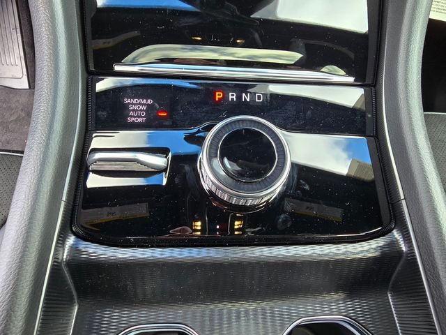New 2026 Bright White Clear-Coat Exterior Paint Jeep Altitude image 14
