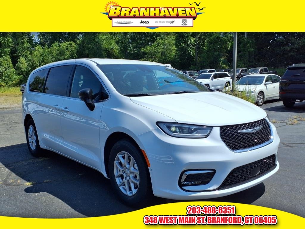 2026 Chrysler Pacifica