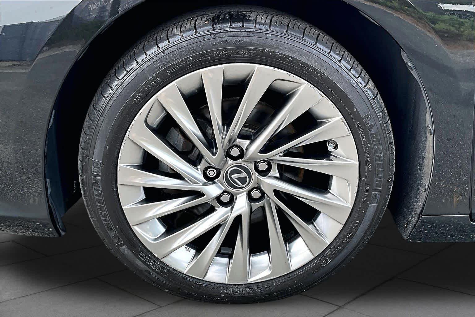 Used 2019 Caviar Lexus Ultra Luxury image 11