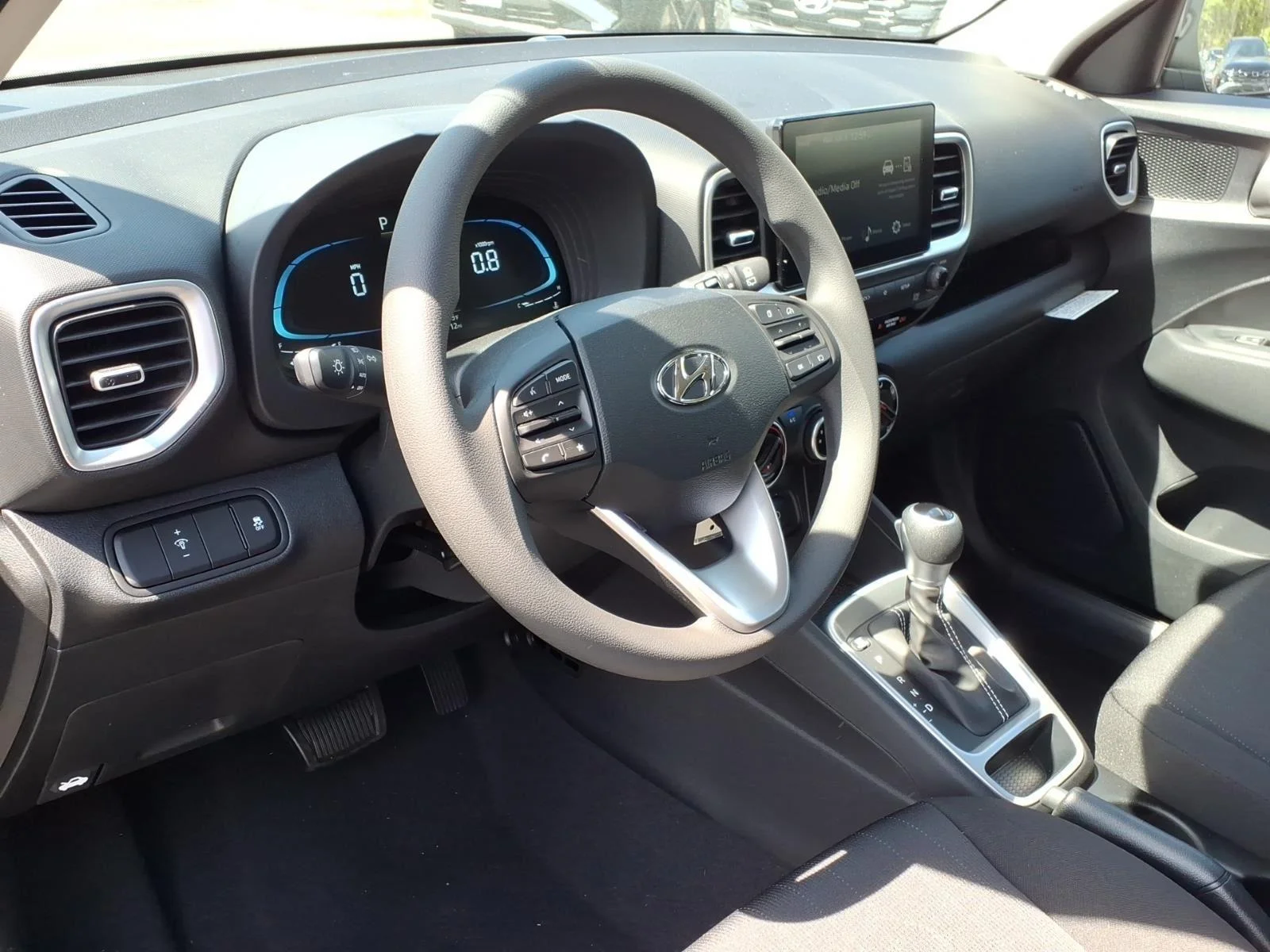 New 2026 Ecotronic Gray Hyundai SE image 23