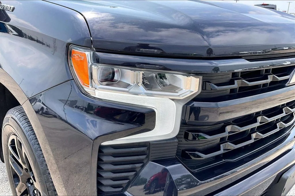 Used 2022 Gray Chevrolet RST image 33