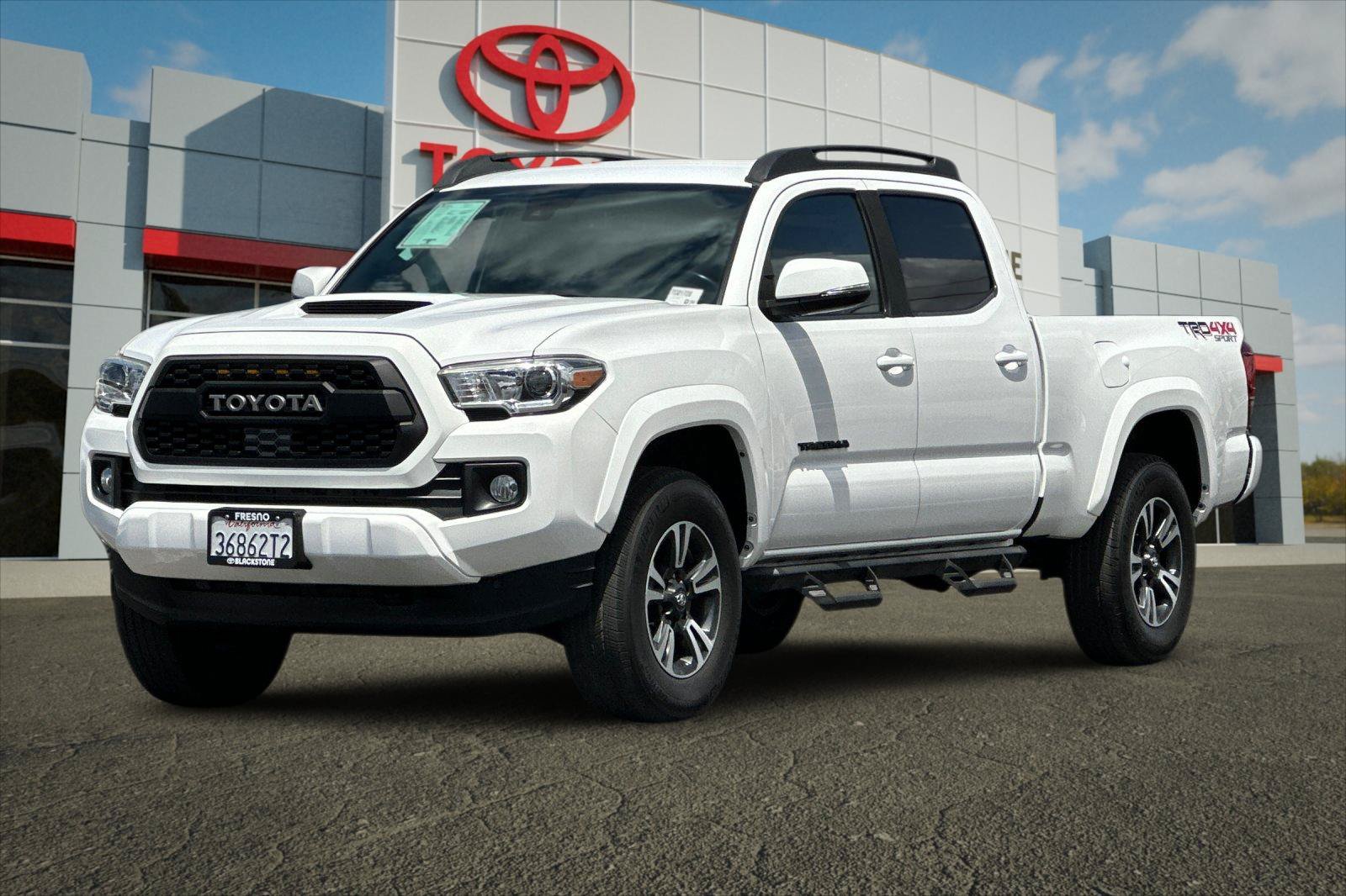 Certified Used 2019 Super White Toyota SR5 image 7
