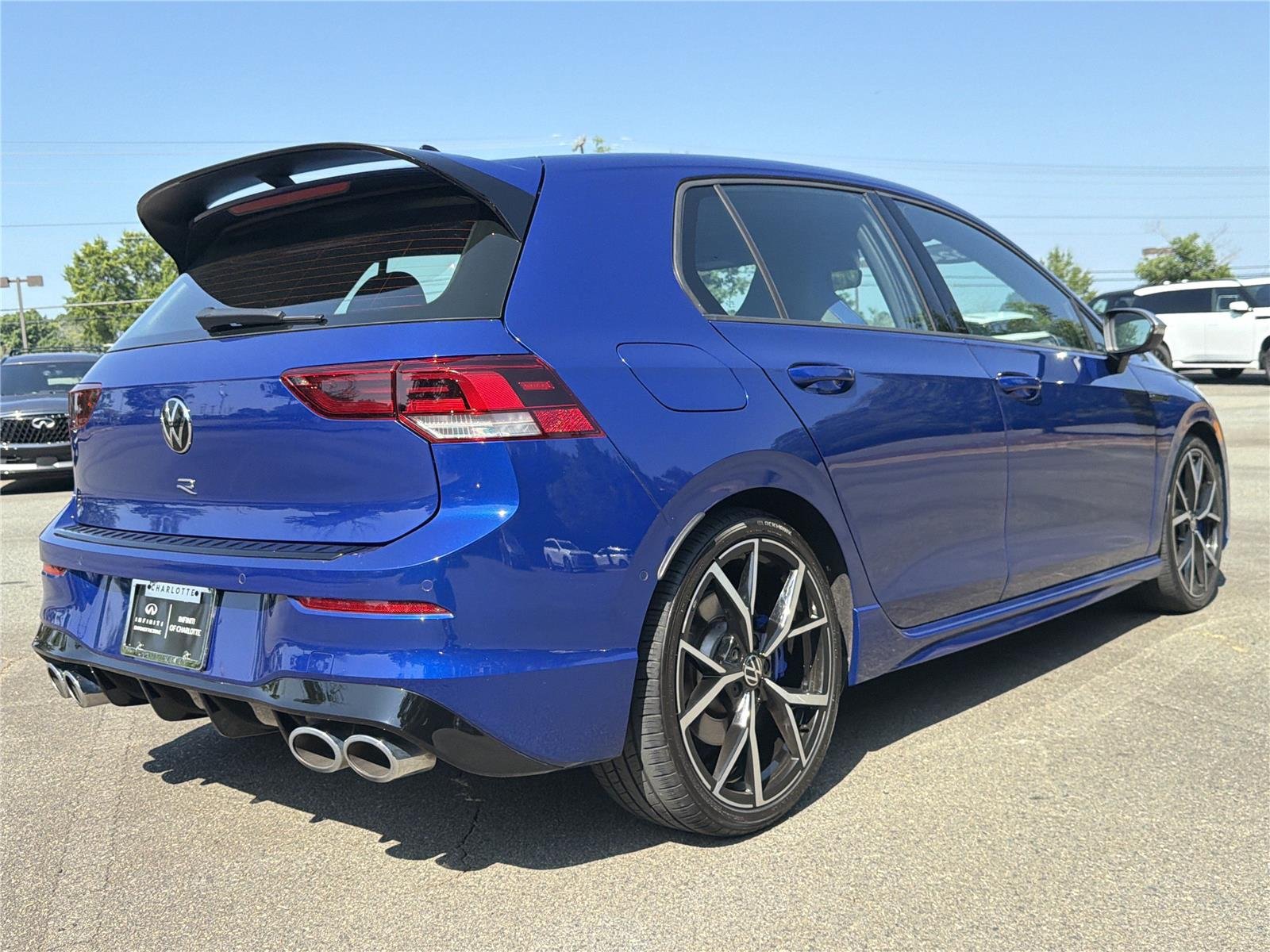 Used 2024 Lapiz Blue Metallic Volkswagen SUN image 28