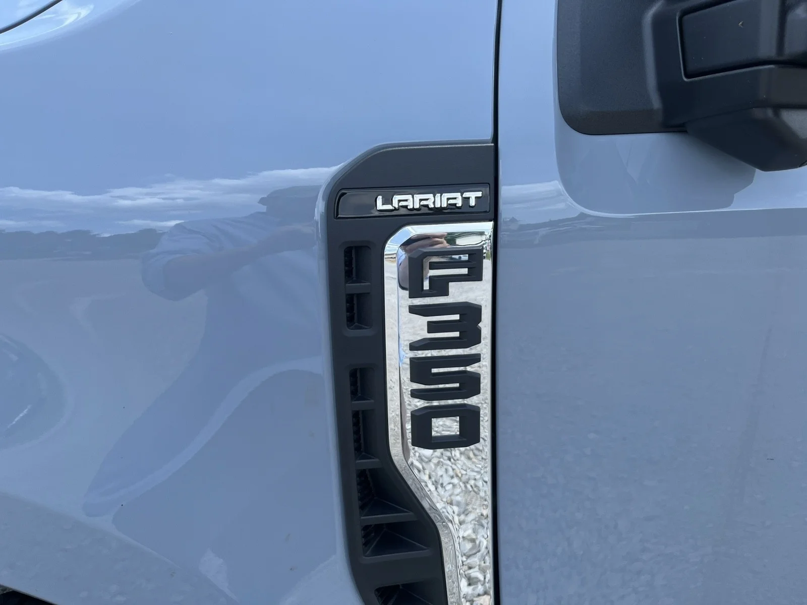 New 2026 Glacier Gray Metallic Tri-Coat Ford LARIAT image 8