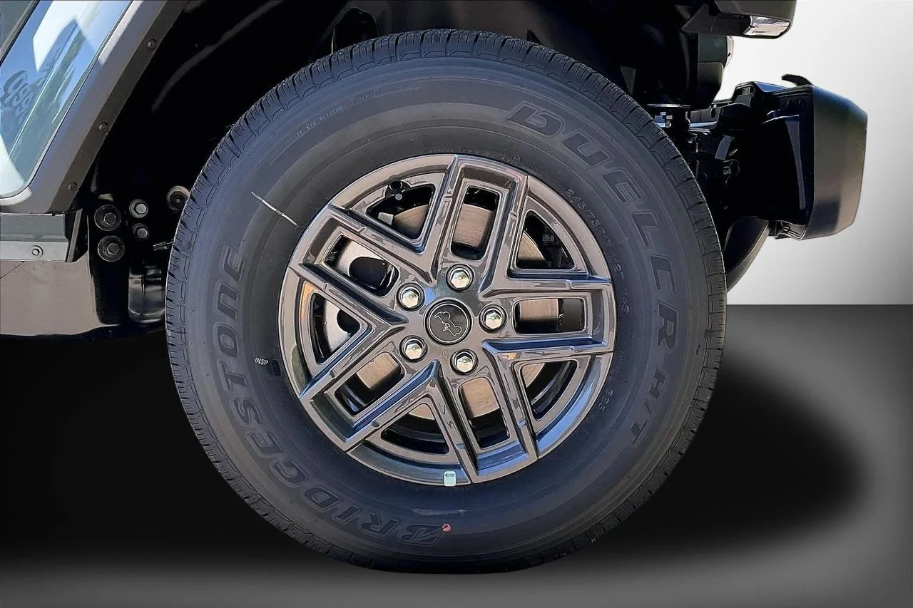New 2026 Anvil Clearcoat Jeep Sport S image 26