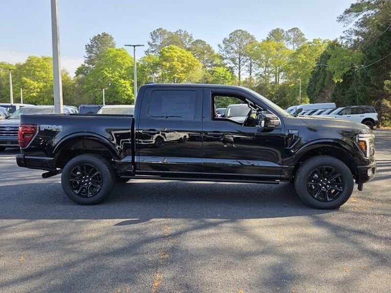 New 2025 Agate Black Metallic Ford Platinum® image 15