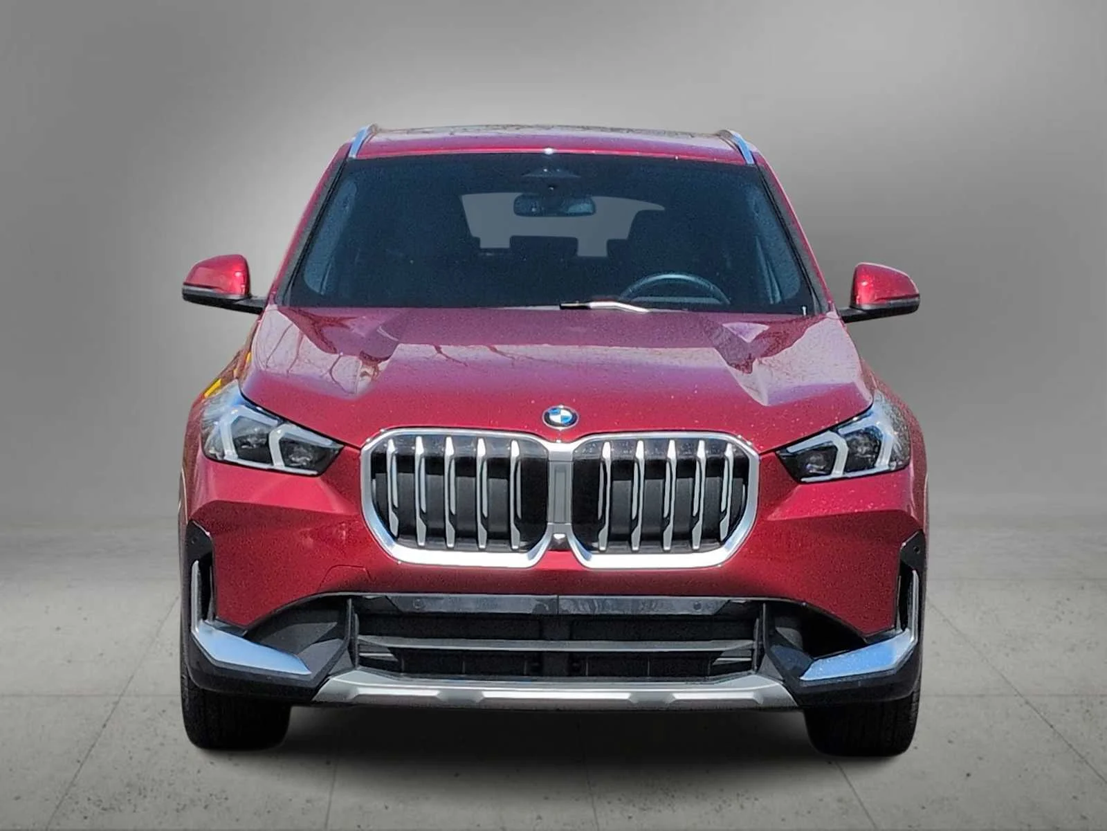 New 2026 Vegas Red Metallic BMW xDrive28i image 3