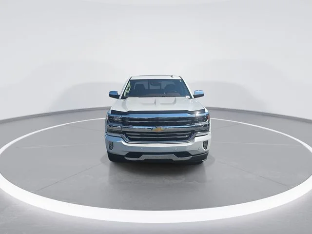 Used 2017 Beige Chevrolet High Country image 3
