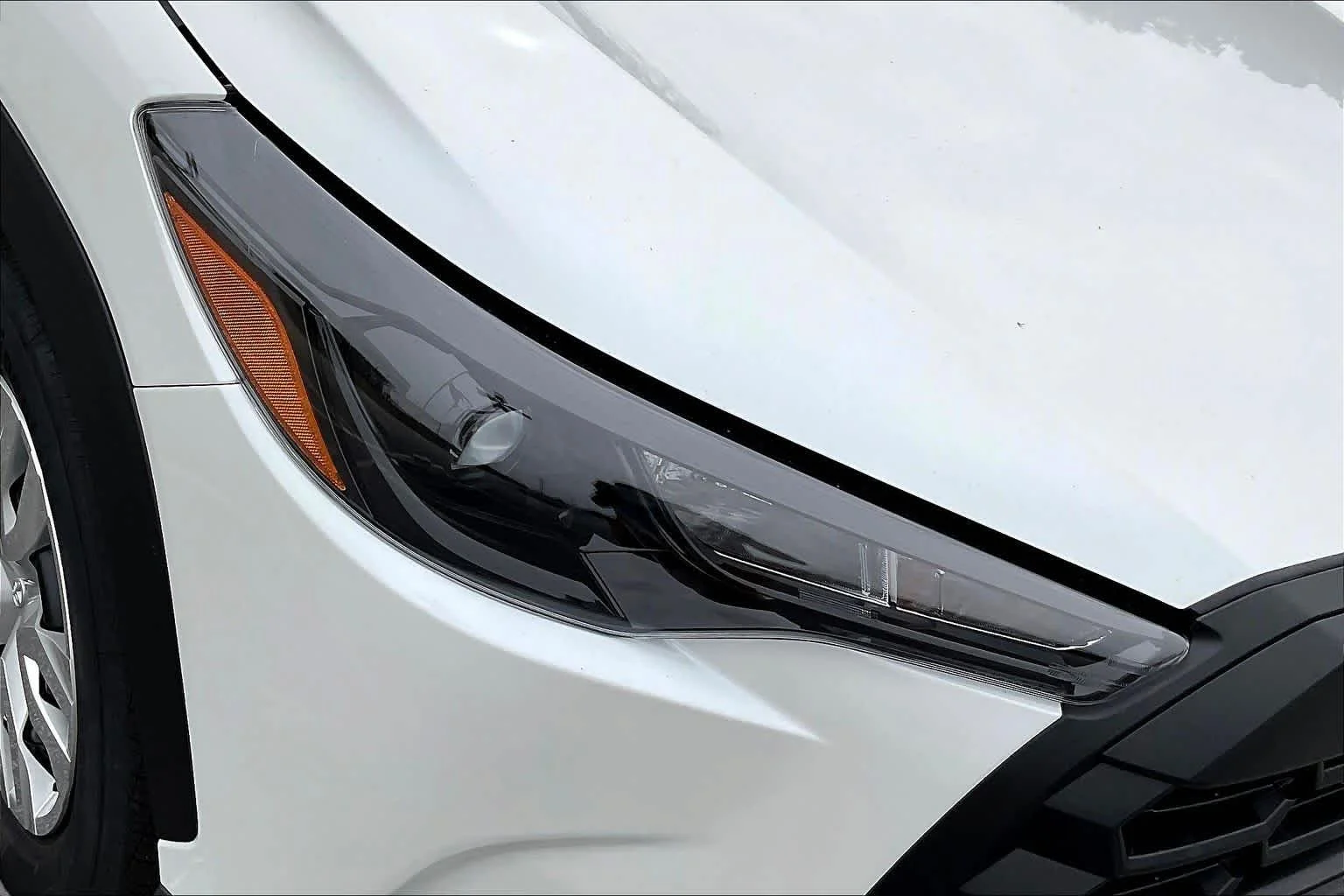 New 2026 Wind Chill Pearl Toyota L image 13