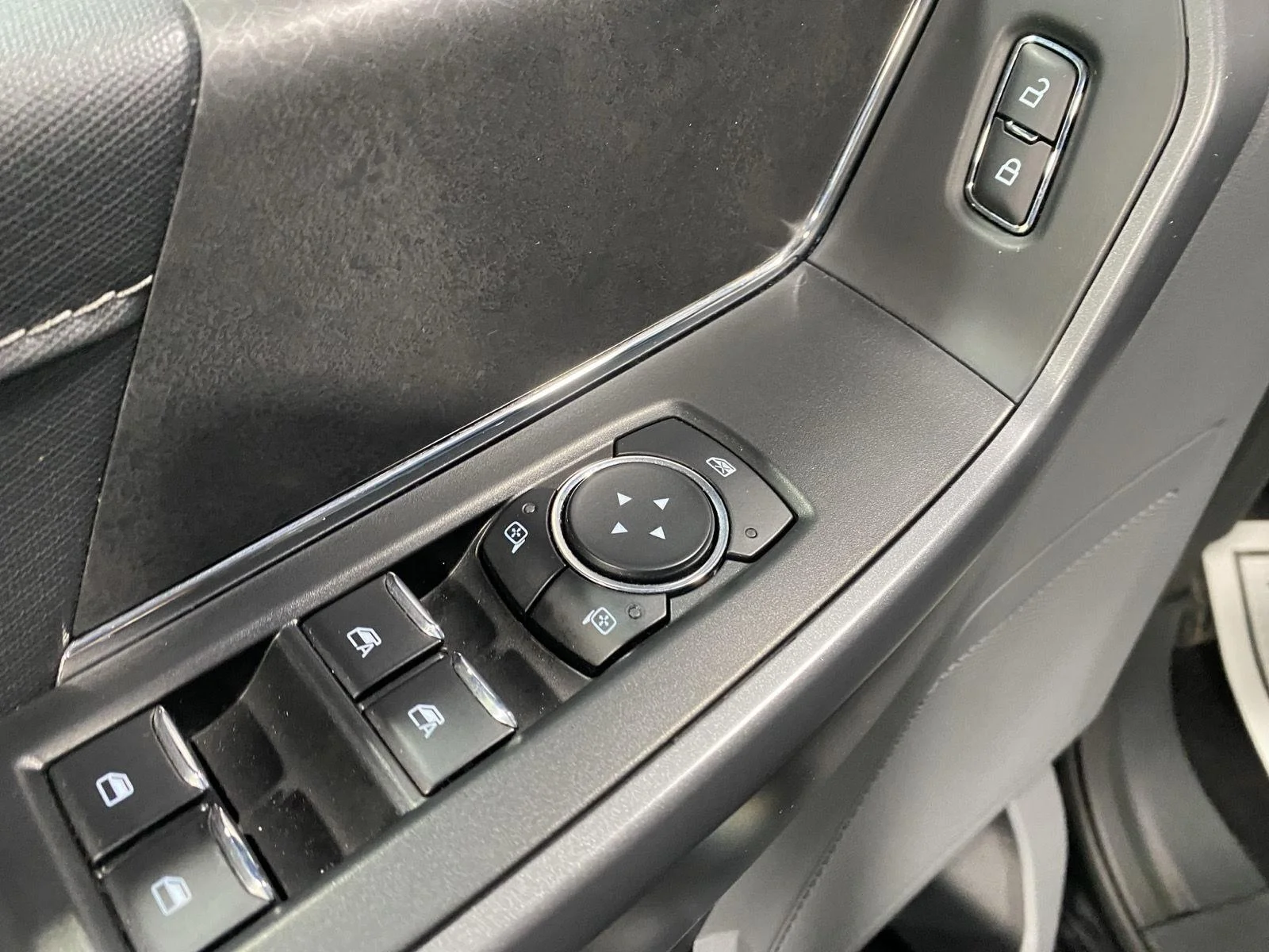 Used 2025 Agate Black Ford XLT image 20