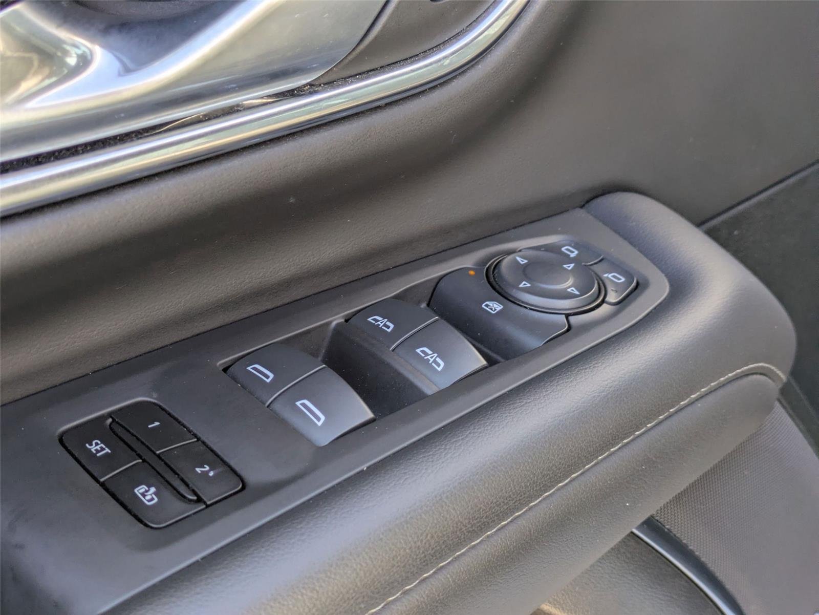Used 2024 Summit White Chevrolet LT image 12