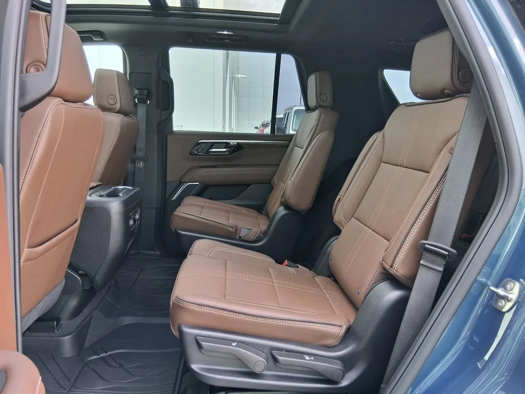 Used 2026 Lakeshore Blue Metallic Chevrolet High Country image 26