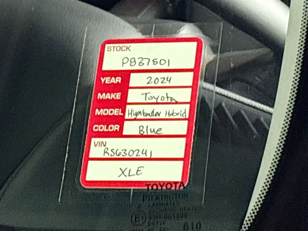 Used 2024 Blue Toyota XLE image 25