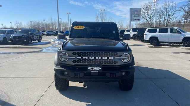Used 2025 Shadow Black Ford Badlands image 3