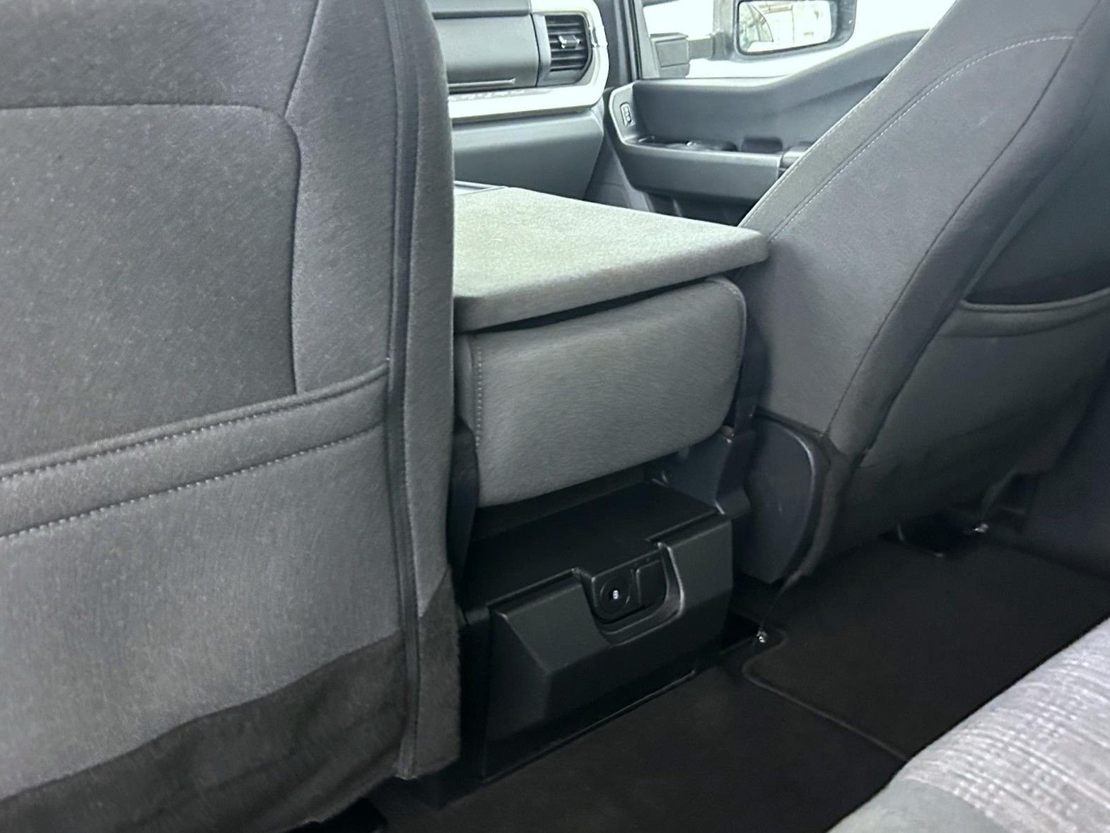 Used 2025 White Ford XLT image 21