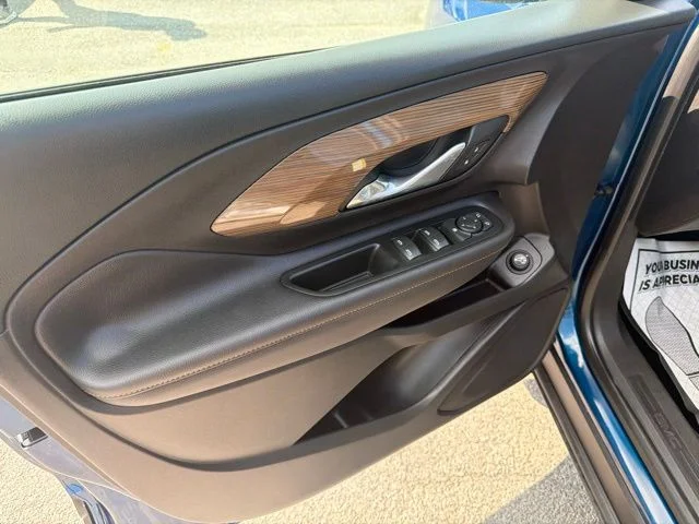 Used 2019 Blue Emerald Metallic GMC SLE image 21