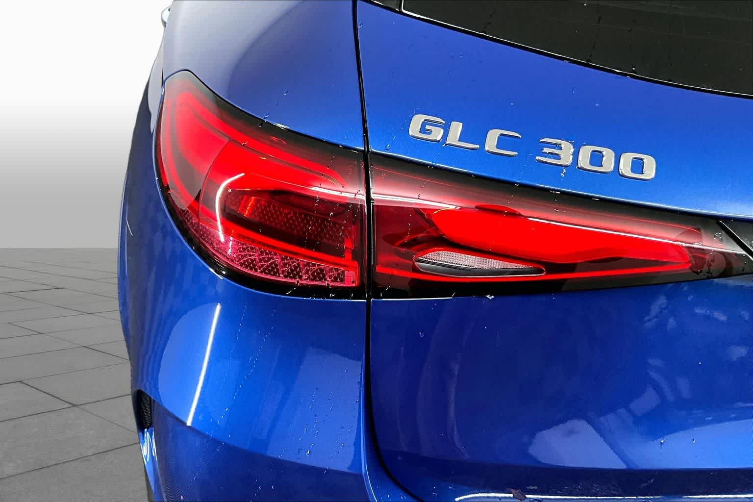 New 2026 Starling Blue Metallic Mercedes-Benz GLC 300 image 6