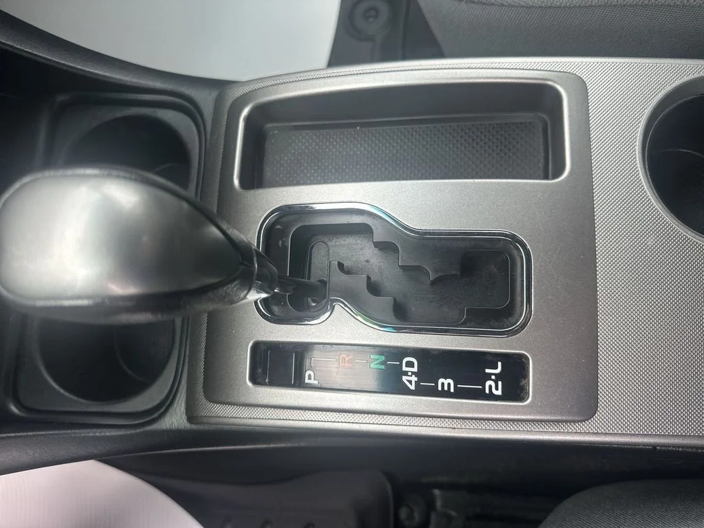 Used 2015 Gray Toyota Base image 26