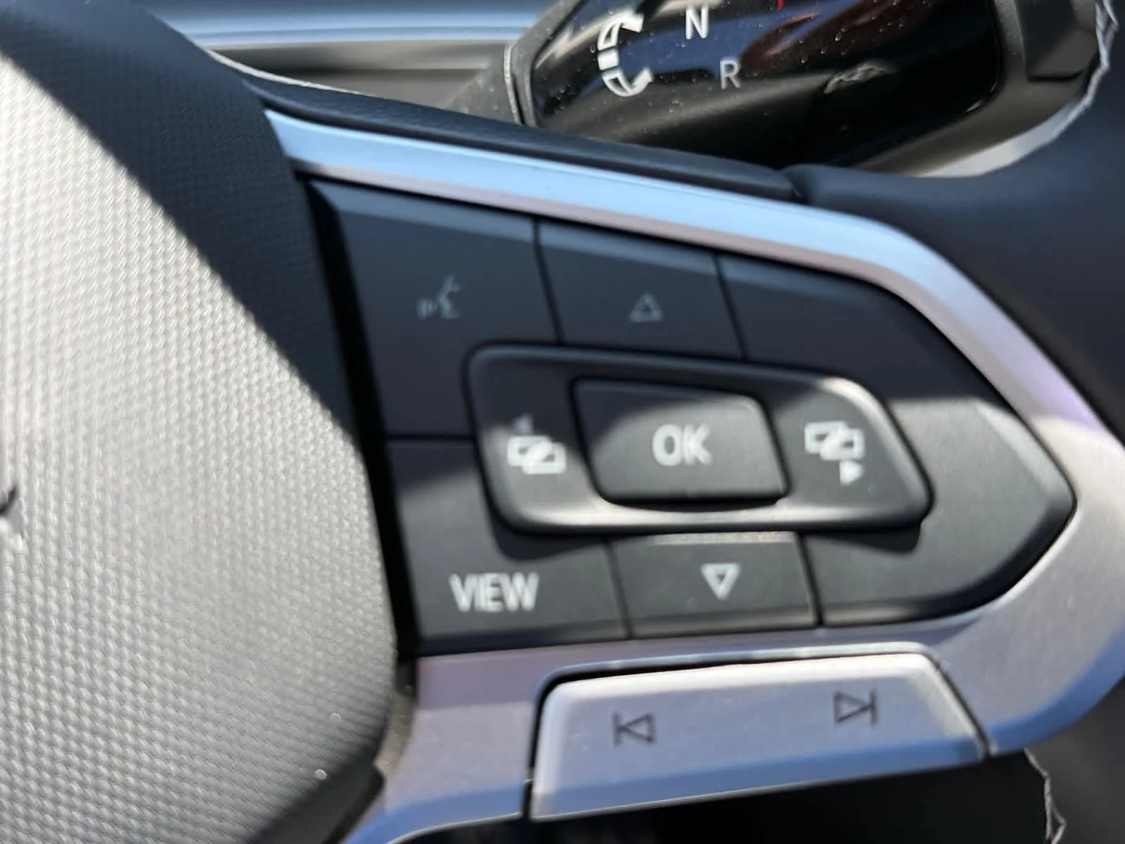 2026 Volkswagen Tiguan SE - Photo 19
