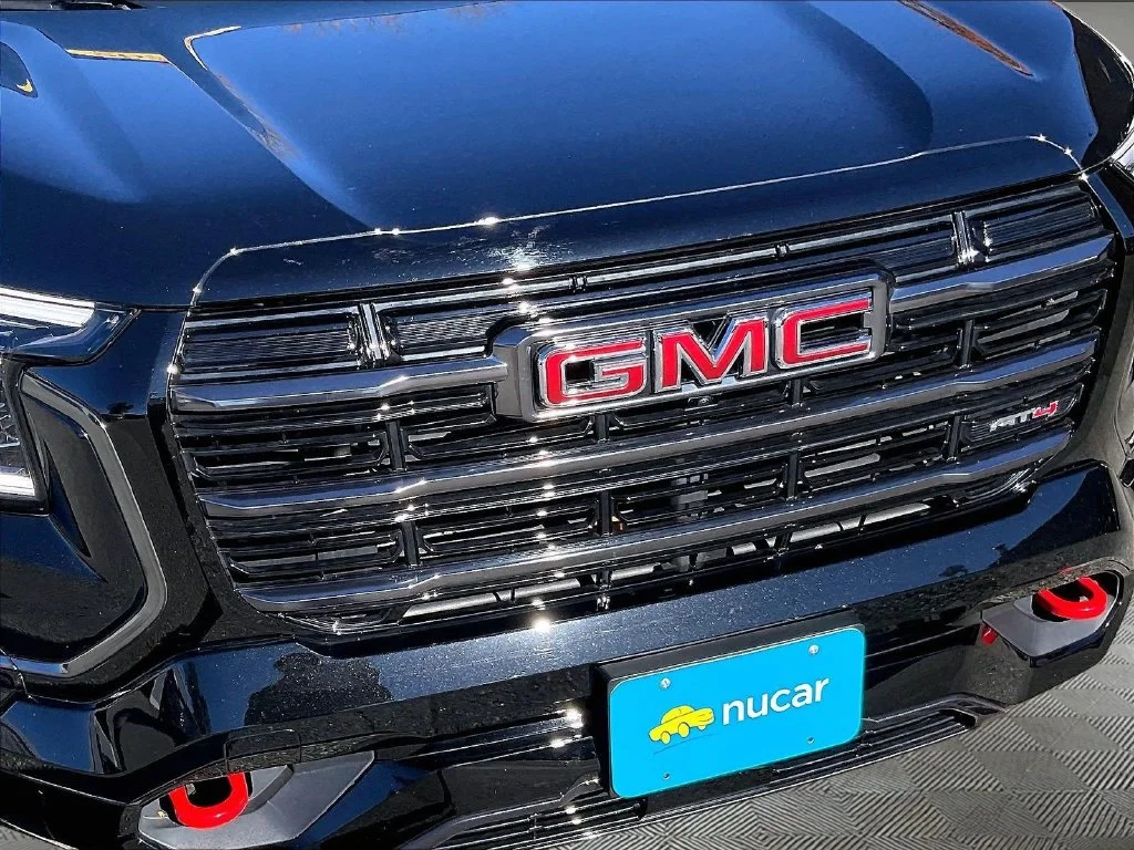 Used 2026 Black GMC AT4 image 31