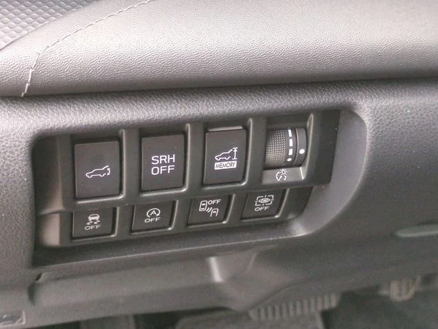 Used 2022 Brown Subaru Touring image 19